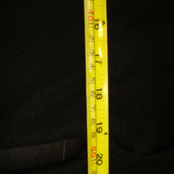 New with Tags Tahani Long Black Button Cuff Cardigan 50% Merino Wool size Large - Picture 10 of 14